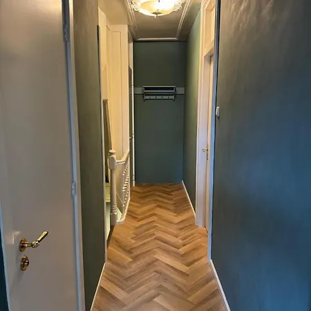 Bed & Breakfast Heemraadssingel *